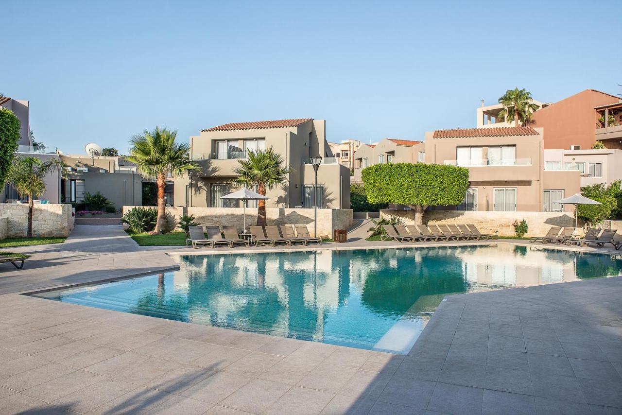 קאטו דרטסו Stellina Village מראה חיצוני תמונה